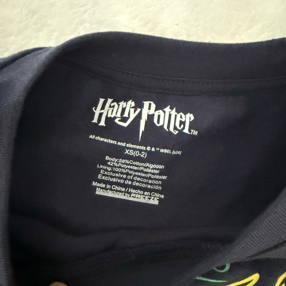 New Harry Potter Houses Navy Blue Light Up Pullover Oversized Sweatshirt XS - Picture 3 of 7